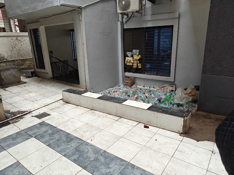 Hotel Shree Dwarkadhish Palace - Hotel Shree Dwarkadhish Palace 8,9/1 Rajabhau, Mahakal Marg, Bakshi Bazar, Kartik Chowk, Ujjain, Madhya Pradesh 456006, India