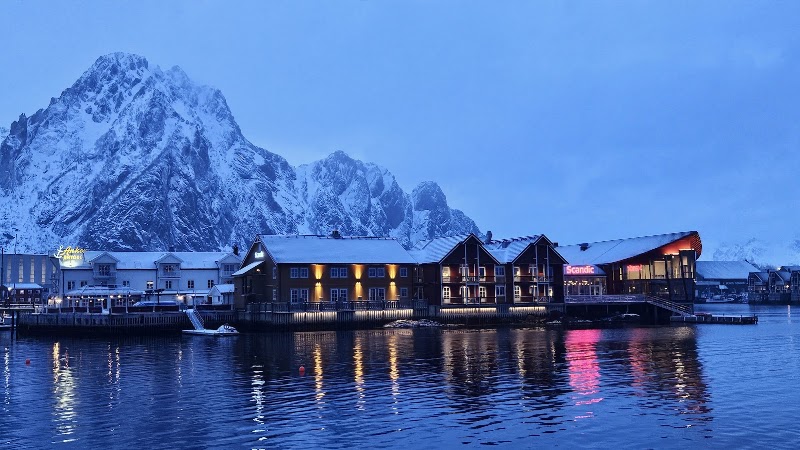 Visit Lofoten - Visit Lofoten Torget 18, 8300 Svolvær, Norway