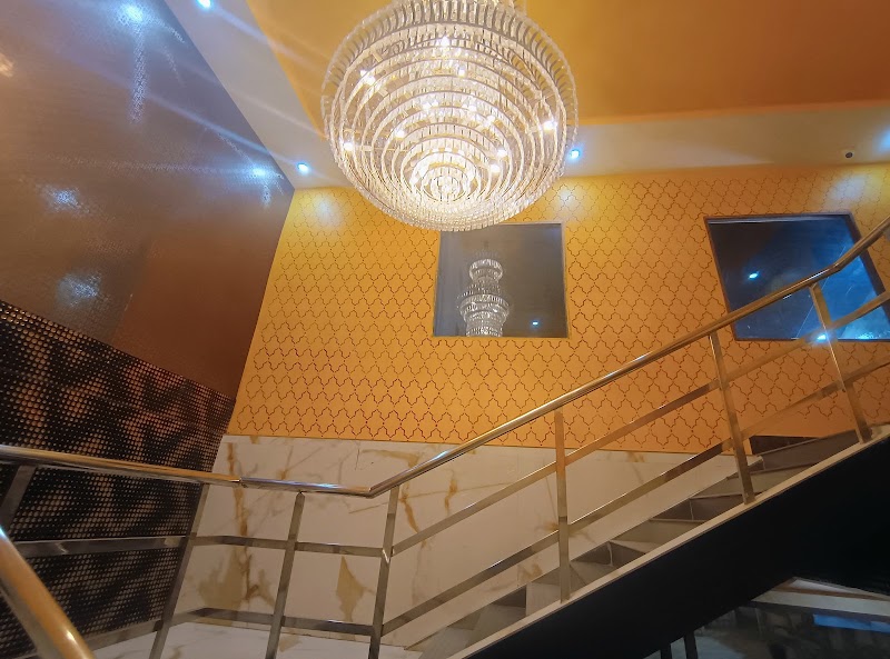 Hotel Aurelia Pearl & Banquet - Hotel Aurelia Pearl & Banquet Patliputra Station Rd, opposite to Main Gate of Patliputra Junction, Jagat Vihar Colony, Rukanpura, Patna, Bihar 800025, India