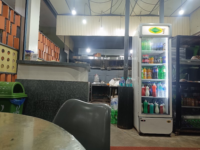 Raidan Hotel & Biriyani Center - Raidan Hotel & Biriyani Center, 476J+PP5, Thuvvur, Kerala 679327, India
