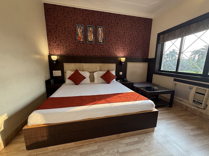 Palm Village Resort - Palm Village Resort C74M+397, Diamond Harbour Rd, Vasa, Khariberia, Bishnupur, Bhasa, West Bengal 743503, India