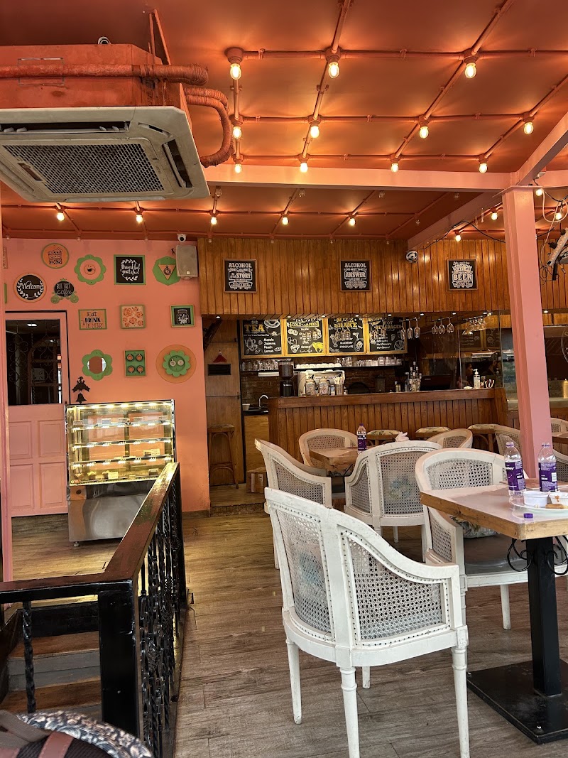 SAMVENE The Bagel Cafe (Bagel, Pizza, Pasta, Coffee, Smoothies) - SAMVENE The Bagel Cafe (Bagel, Pizza, Pasta, Coffee, Smoothies) Mith Chowky, Off Link Road, Malad, Orlem, Malad West, Mumbai, Maharashtra 400064, India