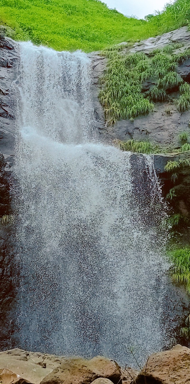 Bhivpuri Waterfalls - Bhivpuri Waterfalls X837+X97, Ashane, Maharashtra 410201, India