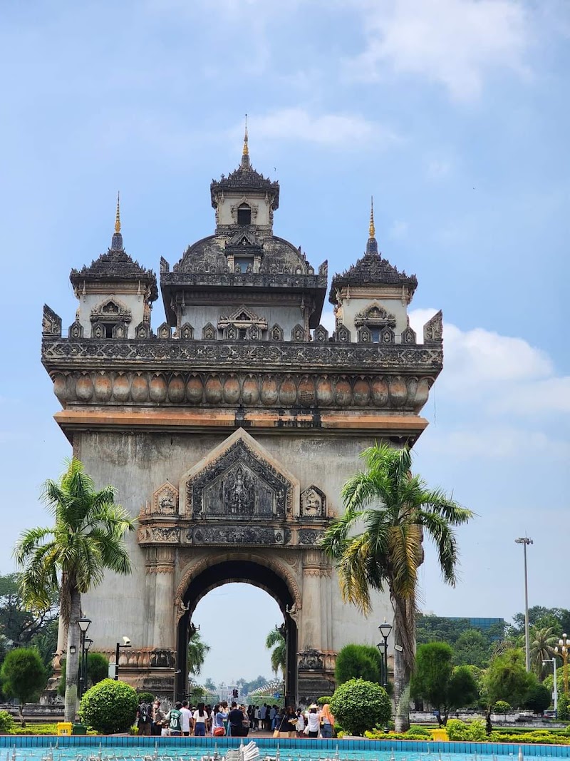 Patuxai - Patuxai, Ave Lane Xang, Vientiane, Laos