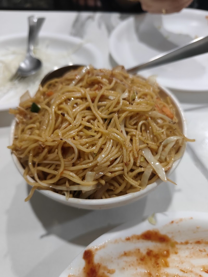 Chinese Corner - Chinese Corner, G-147, Vyapar Kendra Rd, Block C, Sushant Lok Phase I, Sector 43, Gurugram, Haryana 122009, India