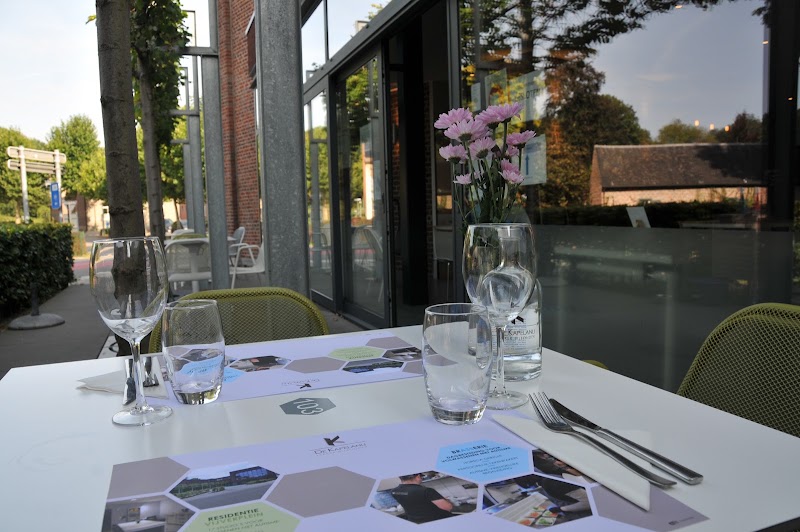 Brasserie De Kapelanij - Brasserie De Kapelanij, Vijverplein 5, 3690 Zutendaal, Belgium