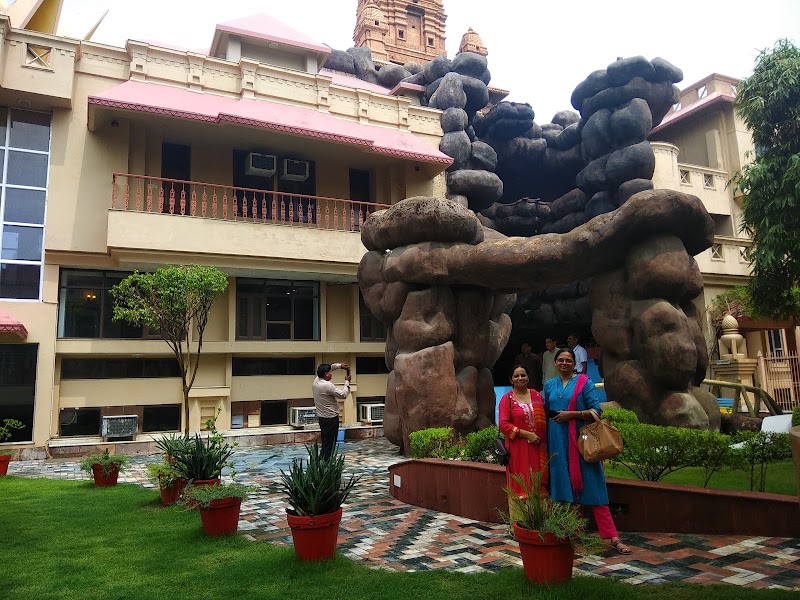 Ananda Krishna Van - Ananda Krishna Van HMFF+XFJ, near ISKCON, Madhuban Colony, Raman Reiti, Rajpur Khadar, Vrindavan, Uttar Pradesh 281121, India