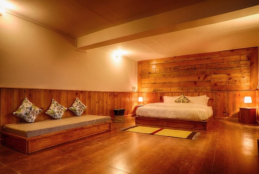 Enchanted Hills Farmstay - Enchanted Hills Farmstay, near, Bhatelia-Mukteshwar Rd, Mukteshwar, South Gola Range, Uttarakhand 263138, India