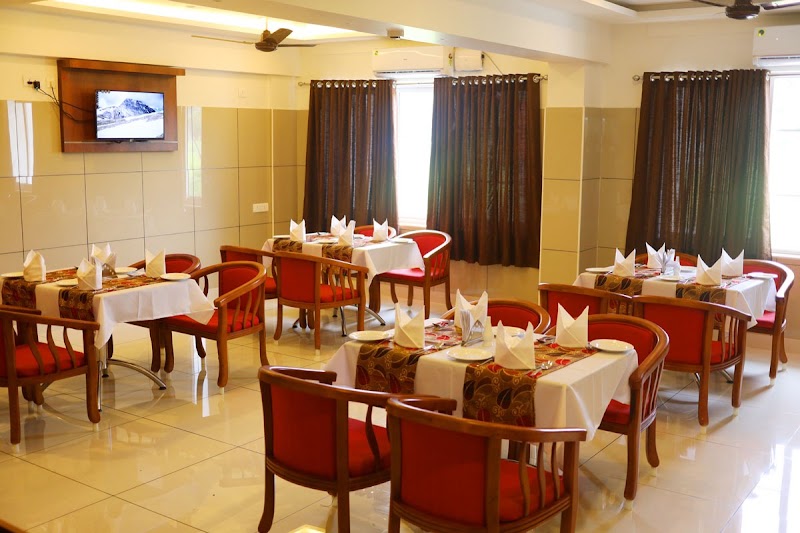 HOTEL SALKARA - 3 STAR HOTEL WITH A/C ROOM & BAR FACILITIES - HOTEL SALKARA - 3 STAR HOTEL WITH A/C ROOM & BAR FACILITIES, V24F+R9H Tirur, Kuttippuram, Kerala 679571, India