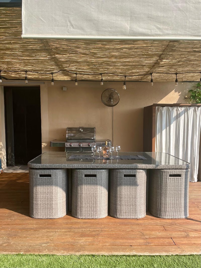 Villa Azur Horizon – Vue mer - Villa Azur Horizon – Vue mer, 84 Chem. de Sainte-Colombe villa k11, 06800 Cagnes-sur-Mer, France