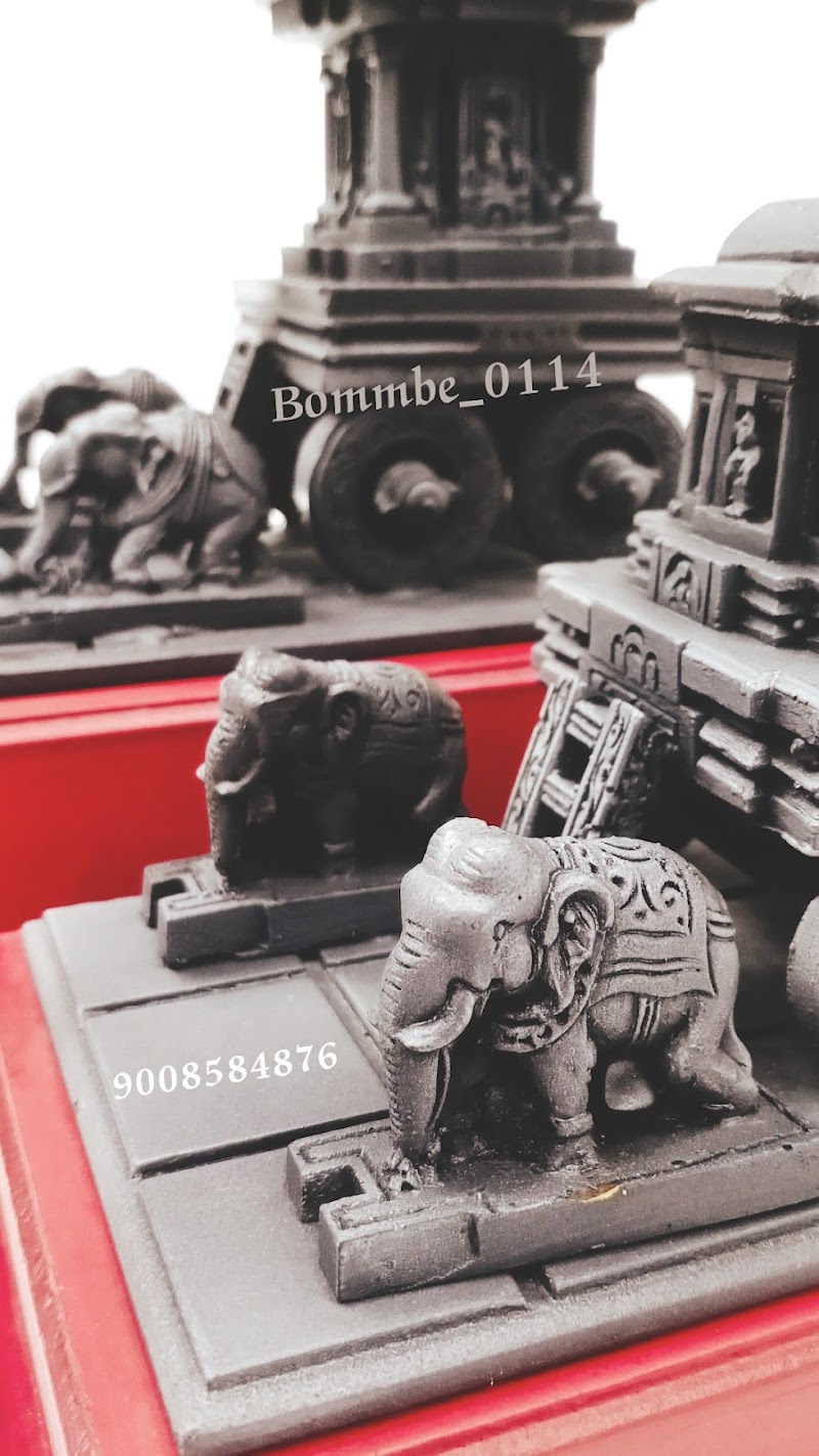 Channapatna toys(Bommbe_0114) - Channapatna toys(Bommbe_0114), Bhashyam circle, 61st Cross Rd, 5th Block, Rajajinagar, Bengaluru, Karnataka 560010, India