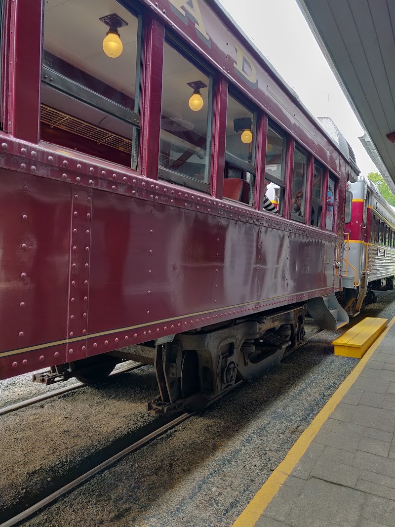 Granite State Railway - Granite State Railway 64 Railroad St, Lincoln, NH 03251, USA