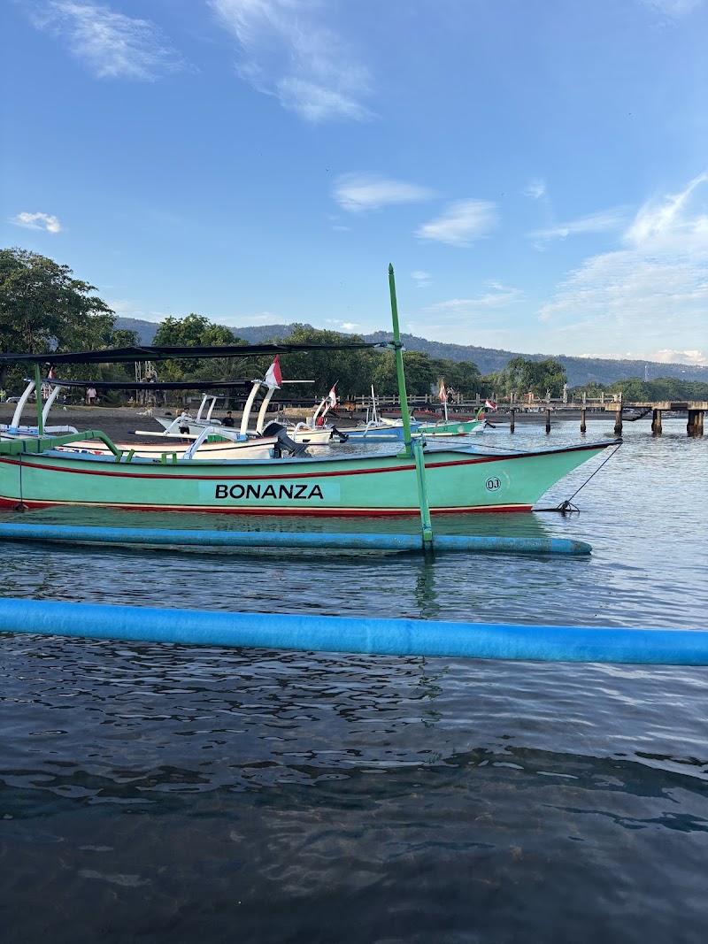 Lovina Beach - Lovina Beach, Jl. Raya Singaraja, R2PC+JMG, Temukus, Kecamatan Buleleng, Kaliasem, Kec. Banjar, Kabupaten Buleleng, Bali 80117, Indonesia