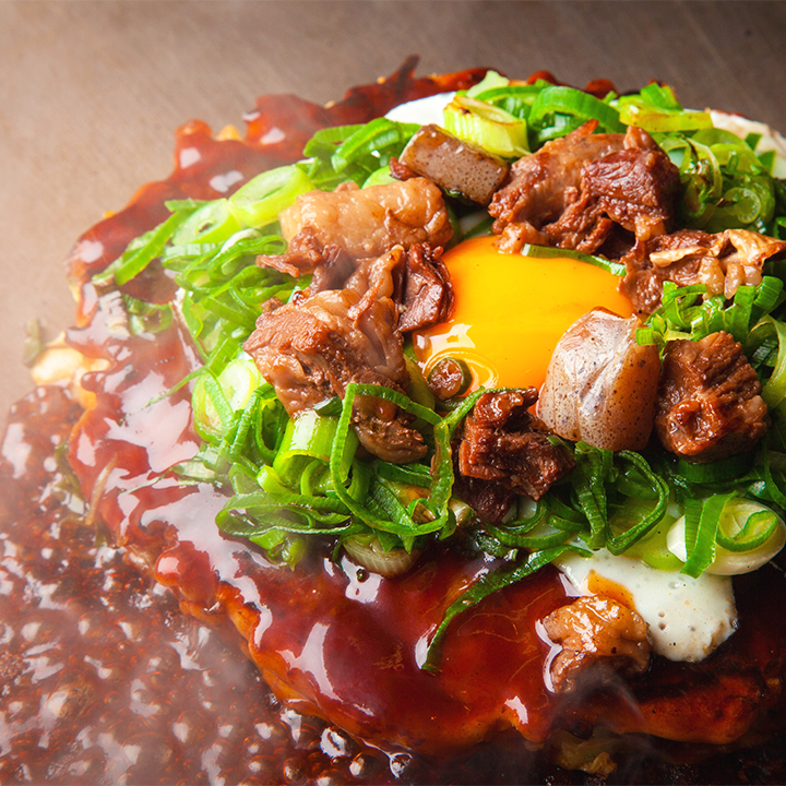 Okonomiyaki Messe-kuma Shin-Osaka - Okonomiyaki Messe-kuma Shin-Osaka, Japan, 〒532-0011 Osaka, Yodogawa Ward, Nishinakajima, 5-chōme−16−１ JR 新大阪駅 １階 味の小路