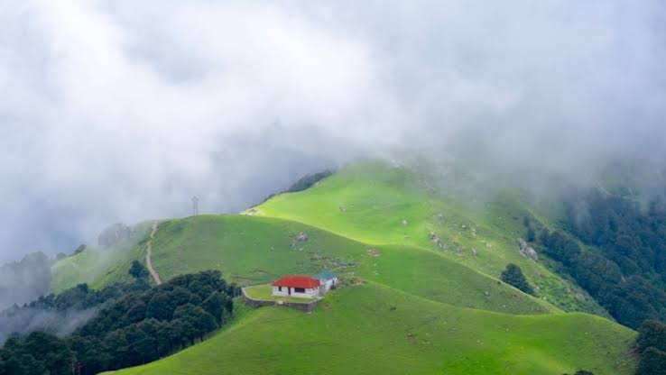 Mata Shikari Devi Taxi Stand - Mata Shikari Devi Taxi Stand F5F8+C47, Himachal Pradesh 175047, India