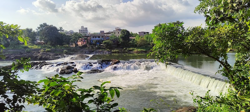 Bhatsa River waterfall - Bhatsa River waterfall, 97X9+XJ8, Vasind, Gerase, Maharashtra 421601, India