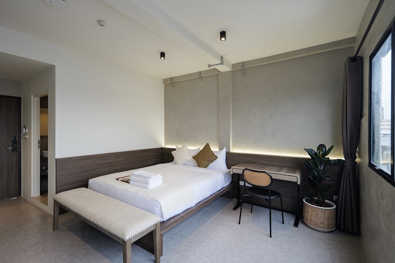 C'HOUSE Bangkok - C'HOUSE Bangkok 114 Trok Salak Hin, Khwaeng Rong Muang, Pathum Wan, Krung Thep Maha Nakhon 10330, Thailand
