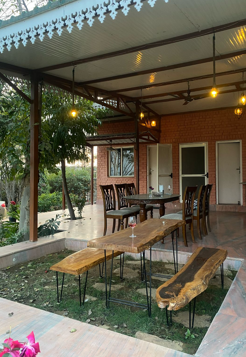 Aravali Crescent - Aravali Crescent 72v9+HR, Jalalpur Sohna, Haryana 122102, India