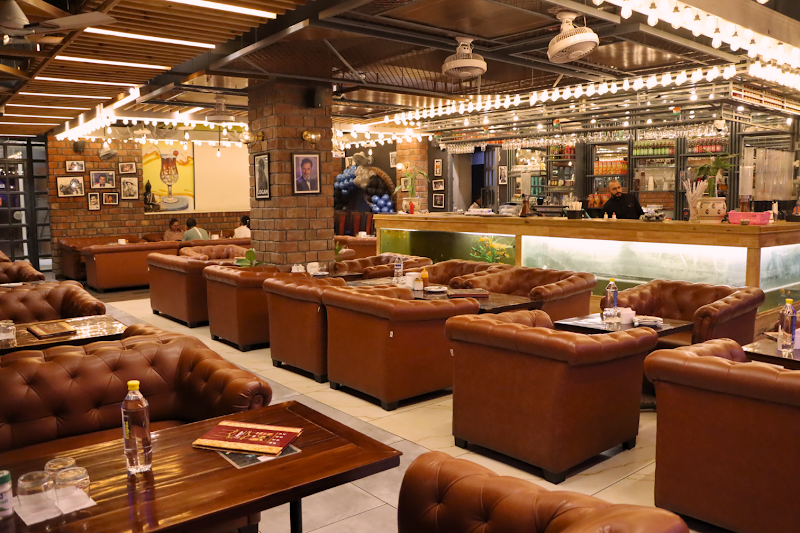 Aroma Multi Cusine Family Restaurant
