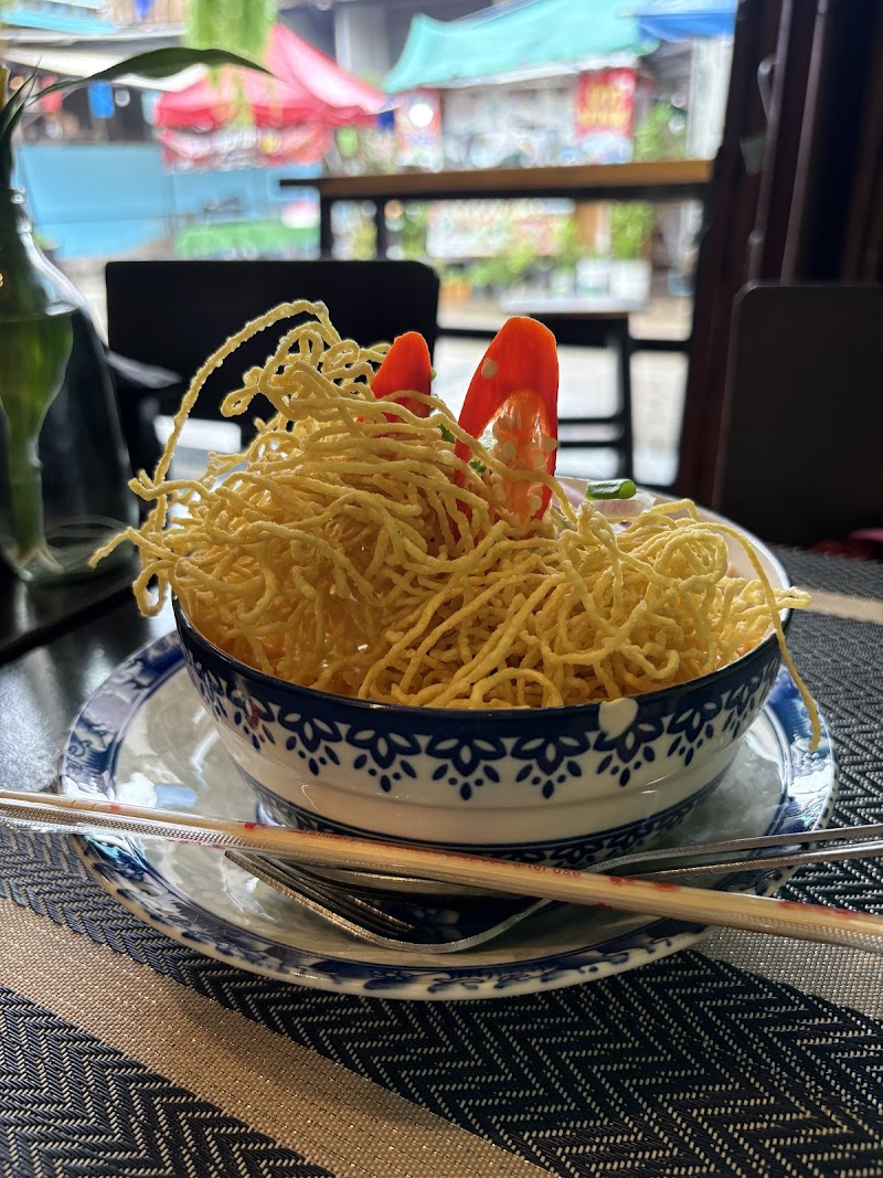 Suda - Thai & Vegetarian Restaurant - Suda - Thai & Vegetarian Restaurant Unit 14, Number, 360 Soi Samsen 4, Khwaeng Ban Phan Thom, Khet Phra Nakhon, Krung Thep Maha Nakhon 10200, Thailand