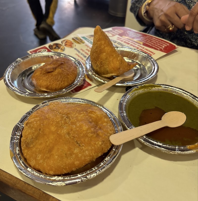 Sardar Ji Lassi Sharbat(Jai Hind Sharbat Lassi) - Sardar Ji Lassi Sharbat(Jai Hind Sharbat Lassi) 31, Nehru Bazar Rd, Nehru Bazar, Modikhana, Jaipur, Jaipur Nagar Nigam Area, Rajasthan 302003, India