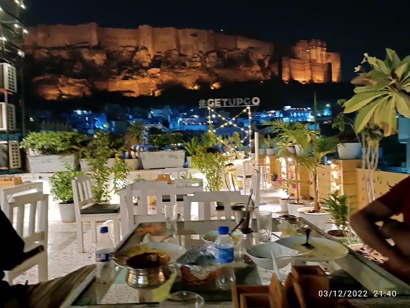 Musafir Cafe & Restaurant - Musafir Cafe & Restaurant The Hosteller, Fort Rd, Killi Khana, Sodagaran Mohalla, Jodhpur, Rajasthan 342001, India