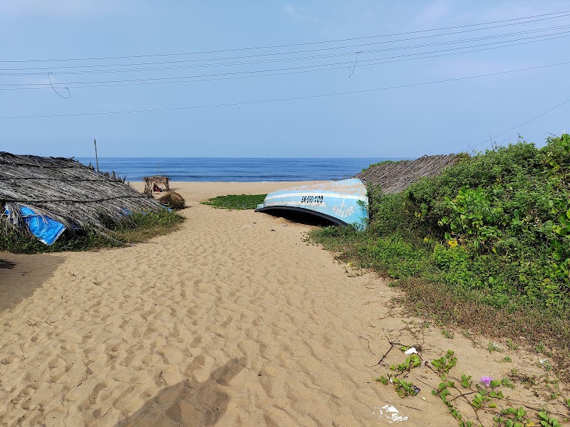 North Candolim beach - North Candolim beach GQF6+W59, Candolim, Goa 403519, India