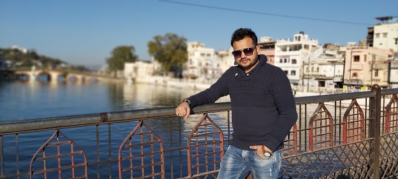 Chand Pole , Udaipur - Chand Pole , Udaipur, HMMJ+2JM, Chand Pole, Pichola, Udaipur, Rajasthan 313004, India
