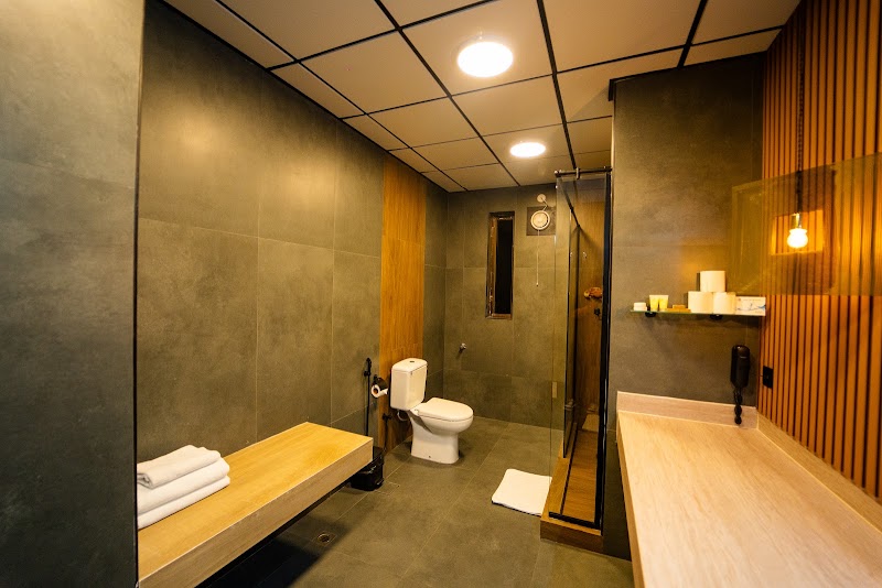 Grand Astoria Hotel LLC - Grand Astoria Hotel LLC, Al Esbij St - Al Souq Al Kabeer - Al Fahidi - Dubai - United Arab Emirates