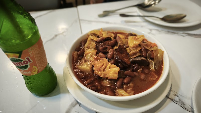 Cozinha Aida - Cozinha Aida 67b Av. de Sidónio Pais, Macao