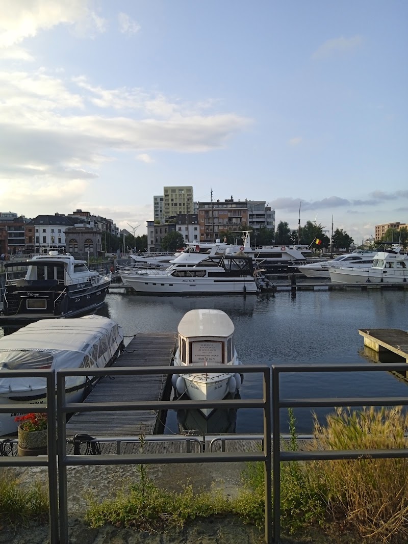 Jachthaven Antwerpen Willemdok - Jachthaven Antwerpen Willemdok, Godefriduskaai 99, 2000 Antwerpen, Belgium