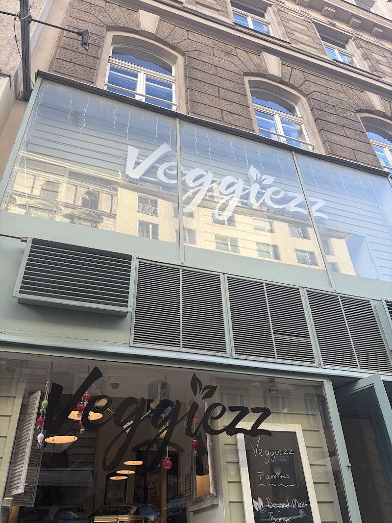 Veggiezz - Veggiezz Opernring 6, 1010 Wien, Austria