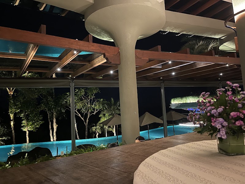 The Pool Cafe & Bar at Padma Resort Ubud - The Pool Cafe & Bar at Padma Resort Ubud, Br. Carik, Puhu, Kec. Payangan, Kabupaten Gianyar, Bali 80572, Indonesia