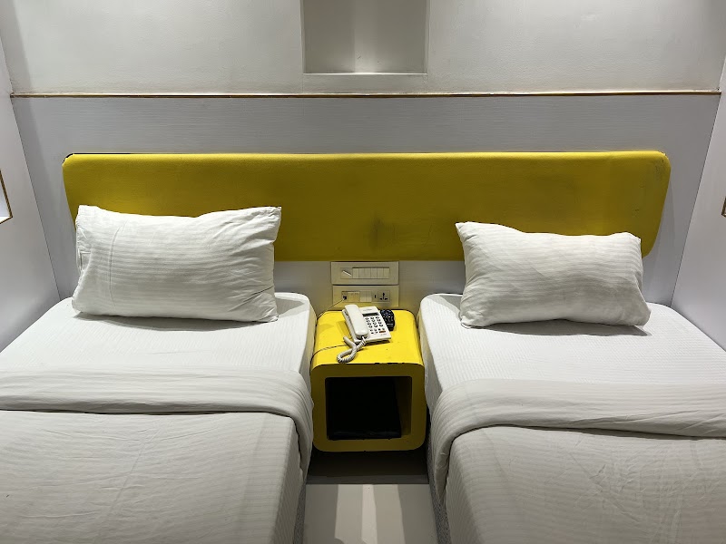 Hotel City Empire-New Delhi Railway Station - Hotel City Empire-New Delhi Railway Station Building No, 3529, Dariba Pan Rd, Ratan Lal Market, Aram Bagh, Paharganj, New Delhi, Delhi 110055, India