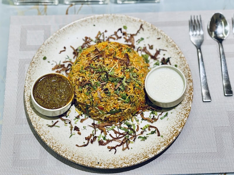 Mandoli 2 (Restaurant & Cafe) - Mandoli 2 (Restaurant & Cafe) Shop No. 133, Housing Board Complex, Malviya Nagar Chowk, Station Road, Sindhi Colony, Durg, Bhilai, Chhattisgarh 491001, India