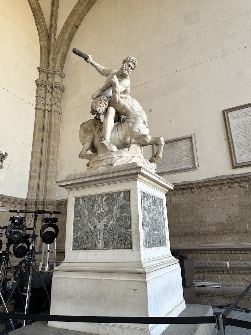 Loggia dei Lanzi - Loggia dei Lanzi P.za della Signoria, 50121 Firenze FI, Italy