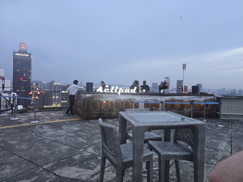 Helipad Kuala Lumpur - Helipad Kuala Lumpur 34 Menara KH, Jln Sultan Ismail, Bukit Bintang, 50450 Kuala Lumpur, Wilayah Persekutuan Kuala Lumpur, Malaysia