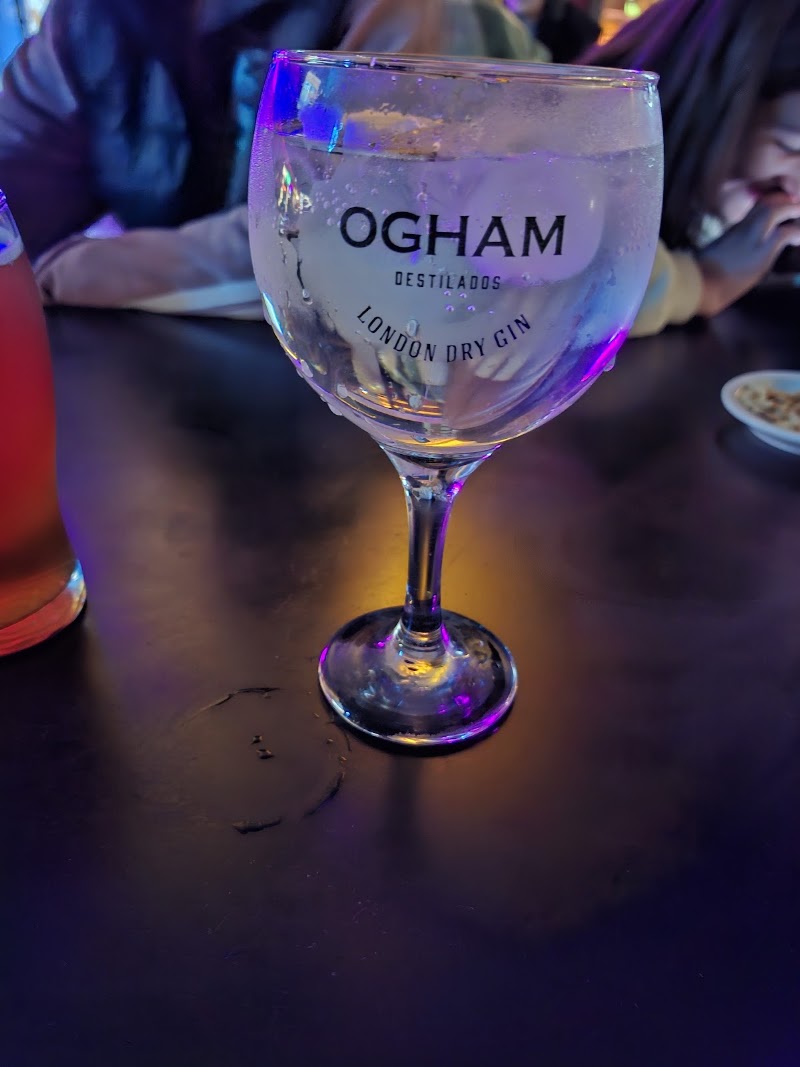 Ogham Barrio Chino - Ogham Barrio Chino, Blanco Encalada 1807, C1428 Cdad. Autónoma de Buenos Aires, Argentina