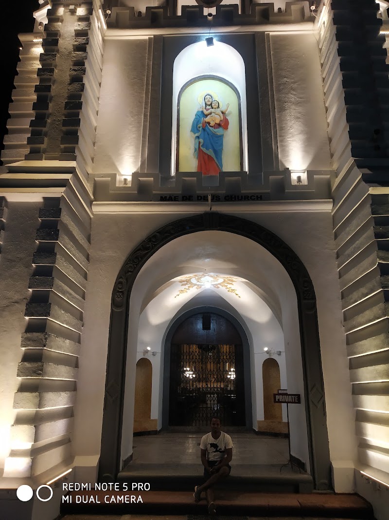 Mae De Deus Church - Mae De Deus Church GQWP+R47, Chogm Rd, Muddavaddi, Saligao, Goa 403511, India