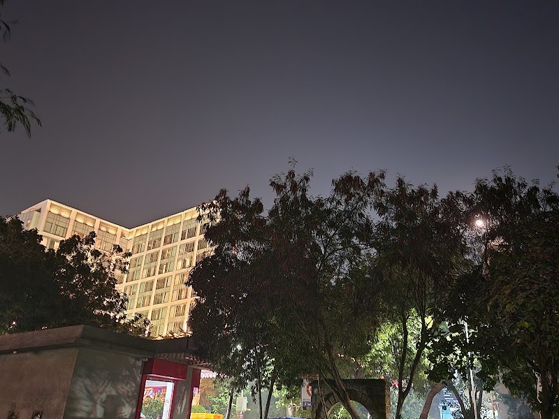 Vastrapur Lake - Vastrapur Lake, Vastrapur, Ahmedabad, Gujarat 380054