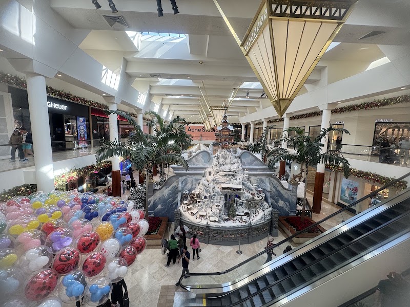 South Coast Plaza - South Coast Plaza 3333 Bristol St, Costa Mesa, CA 92626, USA