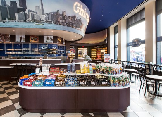 Ghirardelli Chocolate Experience - Ghirardelli Chocolate Experience, 900 North Point St F301, San Francisco, CA 94109, USA
