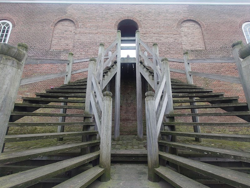 Visbank - Visbank, Vismarkt 1T, 5256 BC Heusden, Netherlands