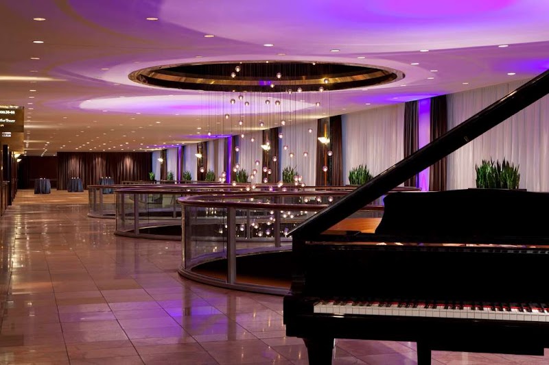 New York Hilton Midtown - New York Hilton Midtown 1335 6th Ave, New York, NY 10019, USA