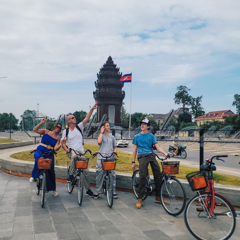 Bike Town Cambodia - kayaking & cycling - Bike Town Cambodia - kayaking & cycling, 359W+3JF, Battambang Resort Rd, Krong Battambang, Cambodia