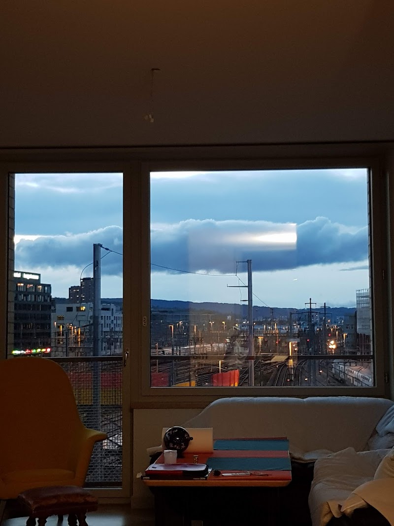 Gleistribüne - Gleistribüne Zollstrasse 37, 8005 Zürich, Switzerland