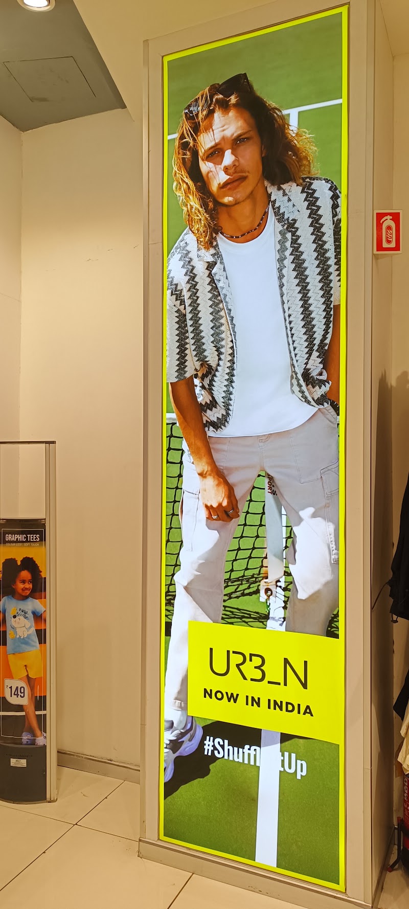 Max - Max 2nd Floor, The great india place mall, Sector 38, Noida, Uttar Pradesh 201303, India