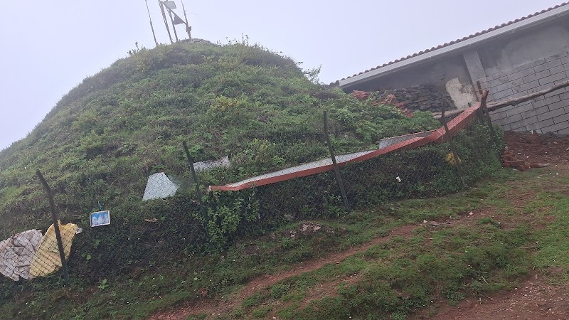 Mullayanagiri Peak - Mullayanagiri Peak 1, Mullayanagiri - Manikhyadhara - Bababudangiri, Inam Dattathreya Peeta, Aralaguppe, Karnataka 577131, India
