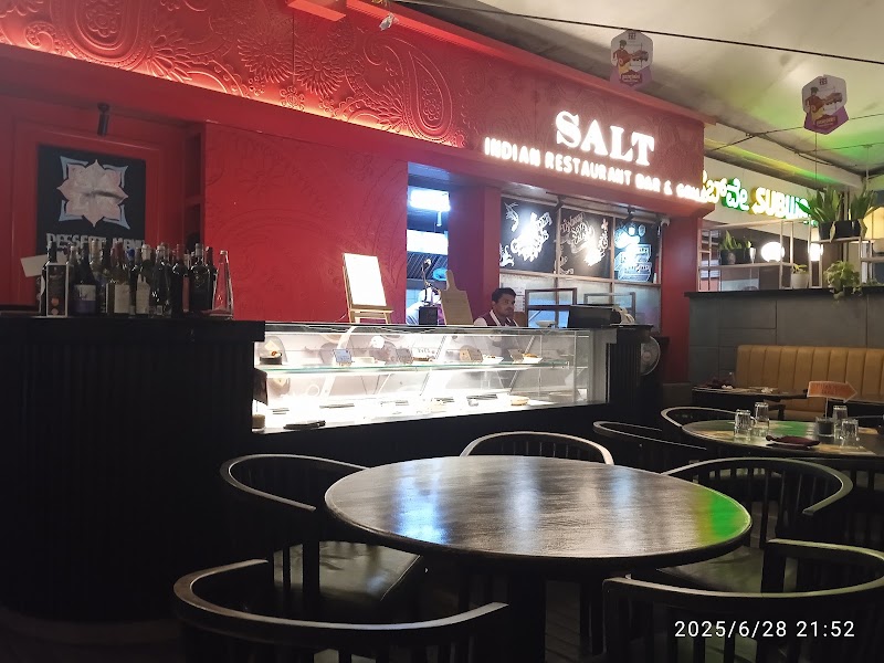 SALT - Indian Restaurant Bar & Grill - SALT - Indian Restaurant Bar & Grill 2nd Level, UB City, Concorde & Canberra Blocks, 24, Vittal Mallya Rd, KG Halli, D' Souza Layout, Ashok Nagar, Bengaluru, Karnataka 560001, India