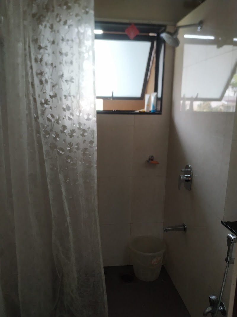 Center 1 Suites - Center 1 Suites Center 1, Old Mumbai - Pune Hwy, opposite Kumar Resort, Takve Kurth, Tungarli, Lonavala, Maharashtra 410401, India